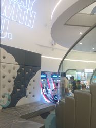 -MINI MARS 移动的空间站乐园·餐饮·派对(浦东金桥店)