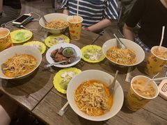 -Ongtong Khaosoi Ari Branch