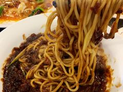 炸酱面-桃园中华料理炸酱面(燕儿岛路店)