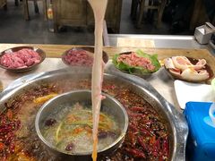 -重庆老火锅王(西安北路店)