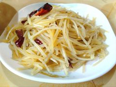 -一哥酸菜鱼(员村店)