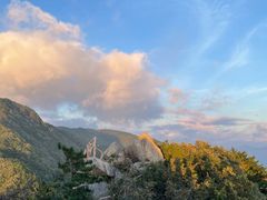 -罗田薄刀峰风景区