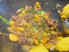 -雪乡人家东北菜·铁锅炖一切(高斯路店)