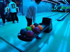 -世代星球·保龄球·镭战真人CS·团建(杨浦店)