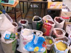 零售区-何庄子阿米玛玛农产品批发市场