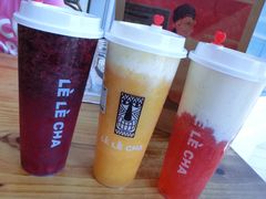 冠军满杯红草莓茶加奶盖-LELECHA乐乐茶(上海五角场万达广场店)