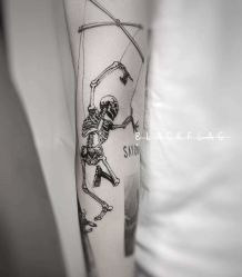 -黑旗纹身