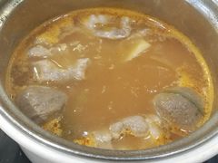 -百品聚旋转火锅(万德庄店)