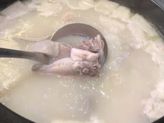 竹笙王猪肚鸡-顺德公广东猪肚鸡·煲仔饭(白石洲店)