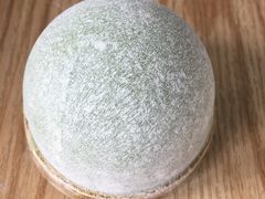 抹茶红豆雪媚娘-蜜蜂小象·榴莲千层蛋糕(时代汇11栋店)