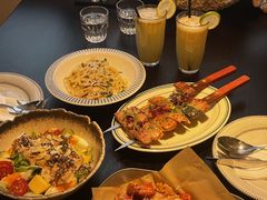 -J's Cafe Lab
