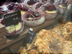 -万利隆(车站店)