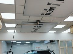 -Quantum量子膜(美即汽车贴膜店)