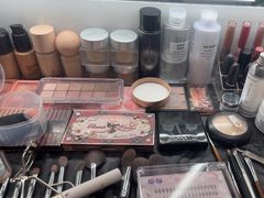 -ME觅妆·定制美妆·彩妆私教(菱角湖店)