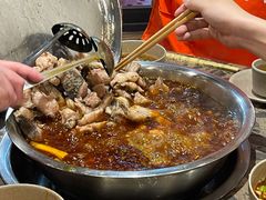 -肖肖酸萝卜鱼火锅(总店)