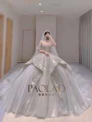 -南京宝娜嫁衣婚纱礼服馆(中央路店)