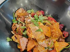 -醉人椒麻辣香锅(王府井喜悦店)