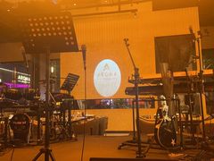 -洛缦音乐餐厅(工业展览馆万象城店)