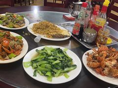 -岛中岛·海鲜大排档·万宁老字号(东澳店)