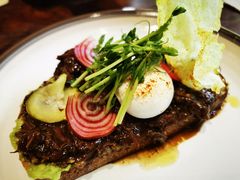 慢煮牛肉温泉蛋吐司-O'mills Sourdough Bakery&Bistro(永嘉路店)