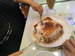 招牌漏奶华-澳门陈光记烧味饭店(郎家园店)