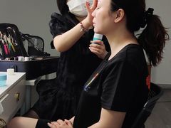 -金夫人化妆摄影职业培训学校