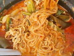 -曹宝林砂锅麻辣烫(星光路店)