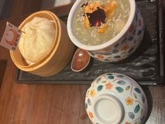 -银米·云南传统过桥米线(双廊黑金冠店)