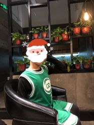 -时尚殿堂明星门店