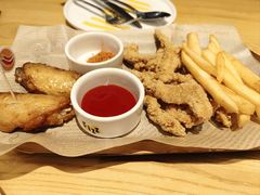 -菲滋意式餐厅(富阳东方茂店)