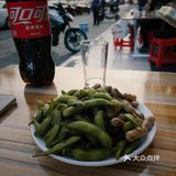 我们去的早，店里人也挺多的，好吃不贵，推荐