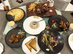 -东方豪景花园酒店·怡景旋转餐厅