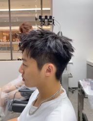 -逸丝风尚专注烫染