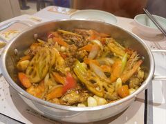 -黄记煌三汁焖锅(新佳丽江汉路店)