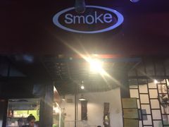 -Smoke resto