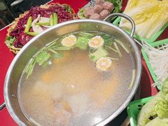 -潮汕·草根牛肉档(上海荟聚城市集市店)