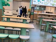 大堂-老乡鸡(西岸凤巢店)