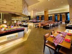 自助取餐区-视界美食自助餐厅·石家庄希尔顿酒店