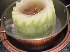 -得意咚瓜·顺德鱼生·冬瓜火锅(深圳首店)