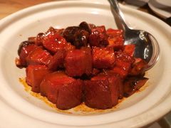 马仕年香菇红烧肉-马仕玖煲·融合菜·酥不腻烤鸭(人大店)