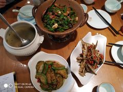 -丹江口渔村·湘味厨房(桃园店)