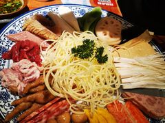 -周小明火锅(黑金冠社区店)