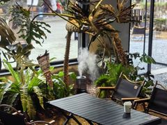 -J Create城市露营咖啡·简餐·宠物(上海动物园店)