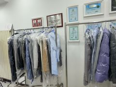 -布瑞琳洗衣(西堤红山店)