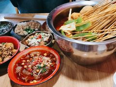 -拐枣巷小串串(财大店)