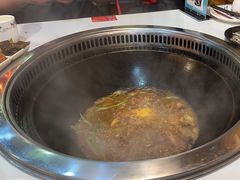 -哈尔滨烧烤·山河村铁锅炖(交大店)