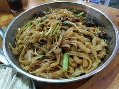 -牛一煲美食(江高店)