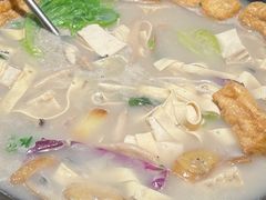 -陈大锅·岳阳鱼馆·地道岳阳菜(美食街店)