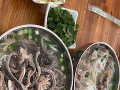 -攀枝花·任德琼·盐边羊肉米线