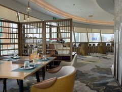 -杏荟旋转餐厅(广州爱群店)